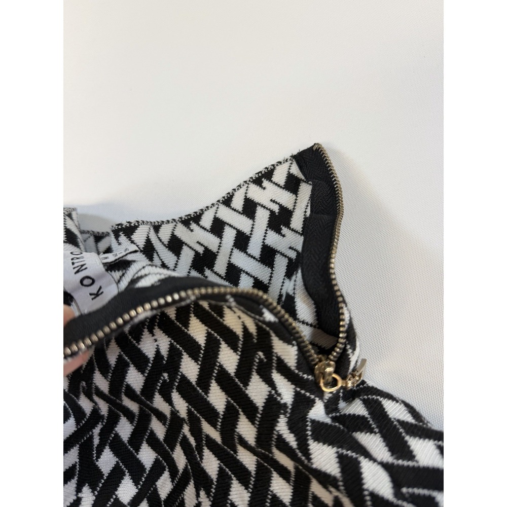 Kontrol Women M Black White Geometric Knit Skater Circle Short Skirt Zip SK13482 - Picture 3 of 8